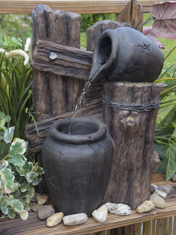 Wasserfall-Brunnen Jarro