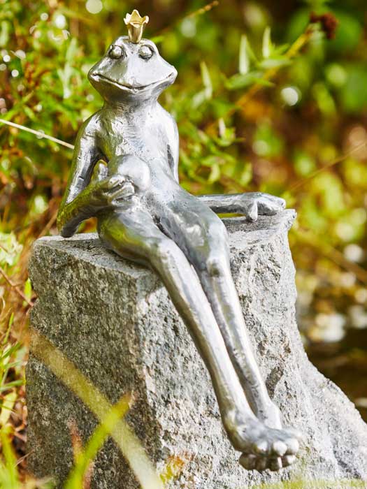 Aluminium-Figur Froschkönig Gunter (Art.Nr. 88765alu)